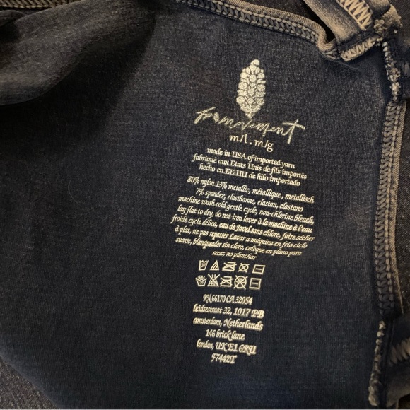 NWOT Free People Movement Good Karma Onesie deepest Navy  size M/L - Picture 10 of 10